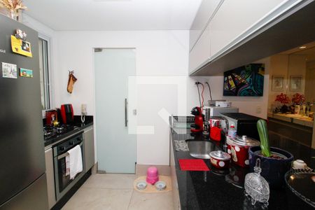 Cozinha de apartamento à venda com 2 quartos, 68m² em Sion, Belo Horizonte