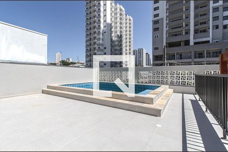 Apartamento para alugar com 33m², 1 quarto e sem vaga