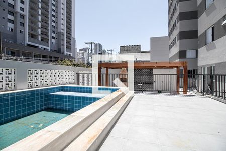 Apartamento para alugar com 33m², 1 quarto e sem vaga