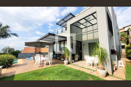 Casa de condomínio à venda com 300m², 4 quartos e 4 vagas Casa de condomínio à venda com 300m², 4 quartos e 4 vagasJardim