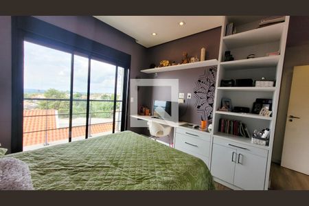 Casa de condomínio à venda com 300m², 4 quartos e 4 vagas Casa de condomínio à venda com 300m², 4 quartos e 4 vagasQuarto 3