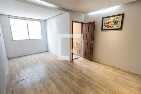 Sala de casa de condomínio à venda com 3 quartos, 70m² em Dona Clara, Belo Horizonte