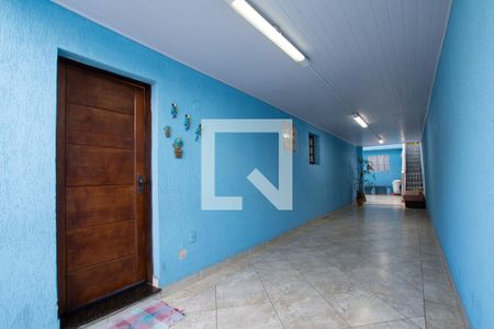 Casa à venda com 230m², 4 quartos e 4 vagas Casa à venda com 230m², 4 quartos e 4 vagasGaragem