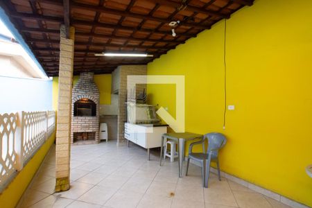 Casa à venda com 230m², 4 quartos e 4 vagas Casa à venda com 230m², 4 quartos e 4 vagasÁrea de lazer