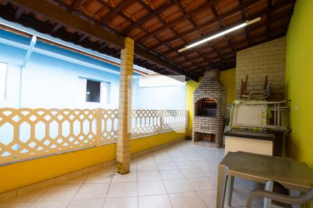 Casa à venda com 230m², 4 quartos e 4 vagas Casa à venda com 230m², 4 quartos e 4 vagasÁrea de lazer