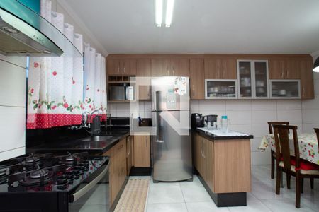 Casa à venda com 230m², 4 quartos e 4 vagas Casa à venda com 230m², 4 quartos e 4 vagasCozinha