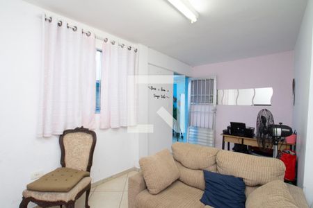 Casa à venda com 230m², 4 quartos e 4 vagas Casa à venda com 230m², 4 quartos e 4 vagasEdícula