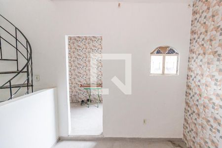 Sala de apartamento para alugar com 2 quartos, 60m² em Marechal Hermes, Rio de Janeiro