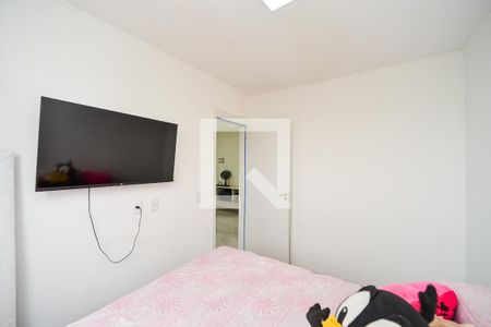 Quarto 1 de apartamento para alugar com 2 quartos, 40m² em Rubem Berta, Porto Alegre