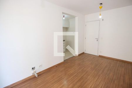 Sala de apartamento para alugar com 2 quartos, 58m² em Jardim Henriqueta, Taboão da Serra