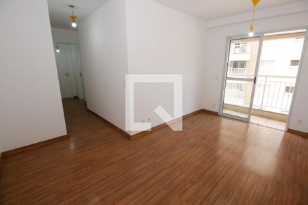 Sala de apartamento para alugar com 2 quartos, 58m² em Jardim Henriqueta, Taboão da Serra