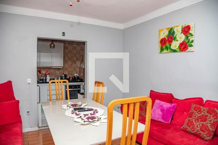 Sala 2 de casa à venda com 4 quartos, 230m² em Vila Nogueira, Diadema