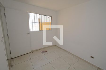 Quarto 1 de casa para alugar com 3 quartos, 70m² em Jardim Consórcio, São Paulo