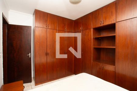 Quarto 2 de apartamento para alugar com 2 quartos, 52m² em Jardim Iporanga, Guarulhos