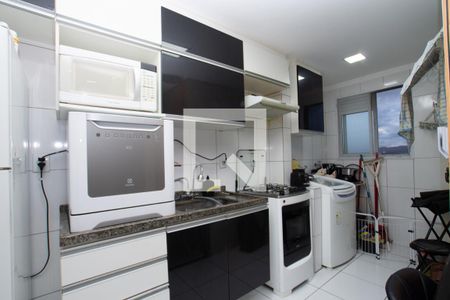 Cozinha de apartamento para alugar com 2 quartos, 55m² em Vila Sao Rafael, Guarulhos