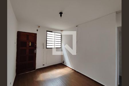 Sala de apartamento para alugar com 2 quartos, 42m² em Parque São Francisco, Ferraz de Vasconcelos