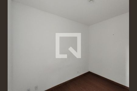 Quarto 1 de apartamento para alugar com 2 quartos, 50m² em Jardim Rodrigues Alves, Ferraz de Vasconcelos