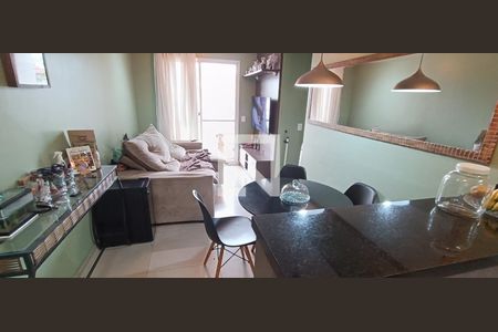 Sala de apartamento à venda com 3 quartos, 58m² em Jardim Novo Taboao, São Paulo