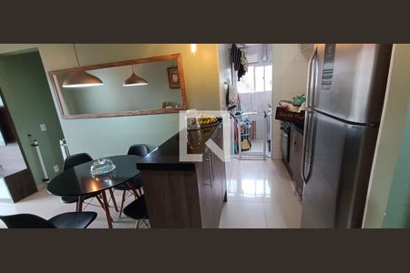 Sala de apartamento à venda com 3 quartos, 58m² em Jardim Novo Taboao, São Paulo