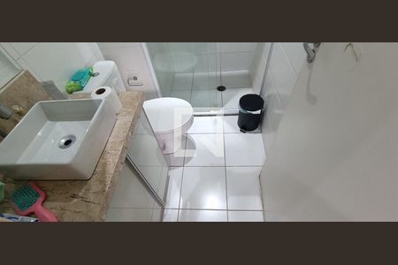 Banheiro de apartamento à venda com 3 quartos, 58m² em Jardim Novo Taboao, São Paulo