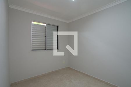 Quarto 2 de apartamento à venda com 2 quartos, 44m² em Jardim Adriana, Guarulhos