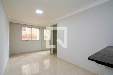 Sala de apartamento à venda com 2 quartos, 44m² em Jardim Adriana, Guarulhos