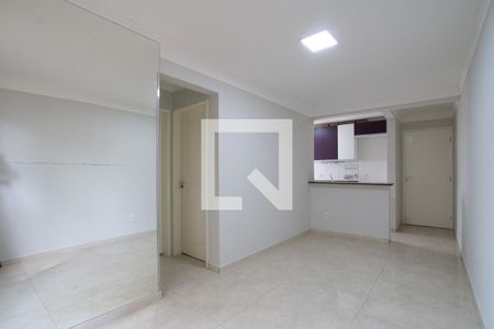 Sala de apartamento à venda com 2 quartos, 44m² em Jardim Adriana, Guarulhos