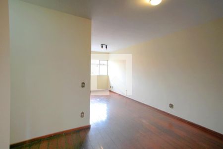 Sala de apartamento para alugar com 3 quartos, 83m² em Horto Florestal, Belo Horizonte