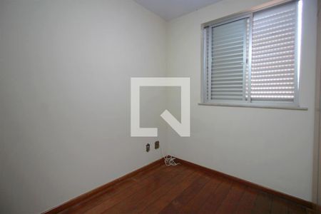 Quarto 2 de apartamento para alugar com 3 quartos, 83m² em Horto Florestal, Belo Horizonte