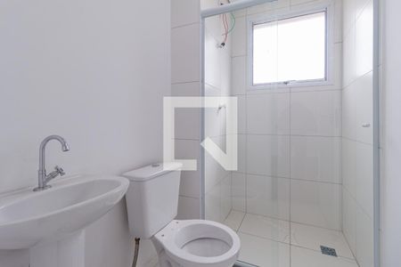 Banheiro de apartamento para alugar com 2 quartos, 45m² em Aliança, Osasco