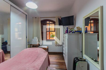 Quarto 2 de casa à venda com 3 quartos, 315m² em Jardim da Glória, São Paulo