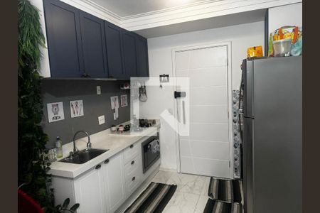 Cozinha de apartamento para alugar com 1 quarto, 29m² em Parque Vitória, São Paulo