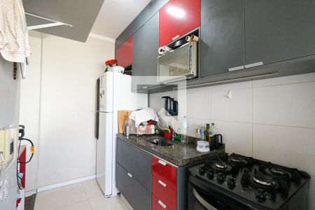 Cozinha de apartamento à venda com 2 quartos, 53m² em Santa Maria, São Caetano do Sul