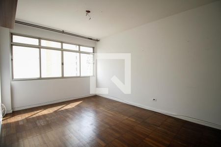 Sala de Estar de apartamento à venda com 3 quartos, 130m² em Cerqueira César, São Paulo