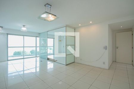 Sala de apartamento para alugar com 2 quartos, 100m² em Barra da Tijuca, Rio de Janeiro