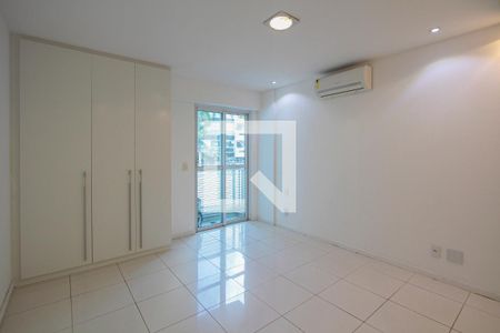 Quarto 2 suíte de apartamento para alugar com 2 quartos, 100m² em Barra da Tijuca, Rio de Janeiro