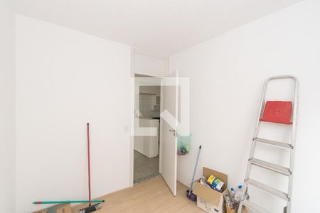 Quarto 1 de apartamento para alugar com 2 quartos, 42m² em Manguinhos, Rio de Janeiro