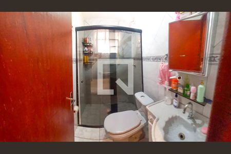 Banheiro de apartamento à venda com 2 quartos, 52m² em Riacho das Pedras, Contagem