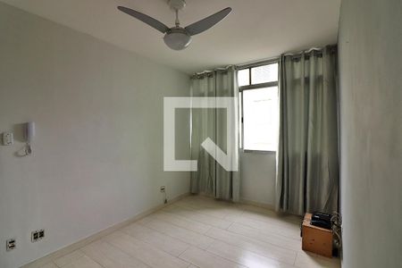 Sala de apartamento à venda com 2 quartos, 51m² em Rudge Ramos, São Bernardo do Campo