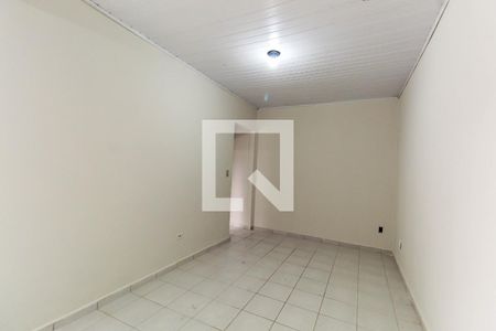 Sala de casa para alugar com 3 quartos, 60m² em Vila Invernada, São Paulo