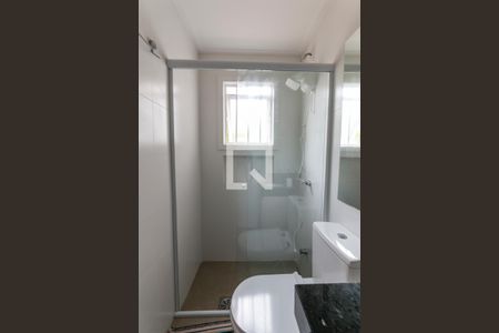 Banheiro Studio  de kitnet/studio para alugar com 1 quarto, 25m² em Vila Joao Pessoa, Porto Alegre