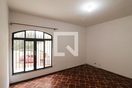 Sala de casa para alugar com 3 quartos, 148m² em Parque Sao Domingos, São Paulo