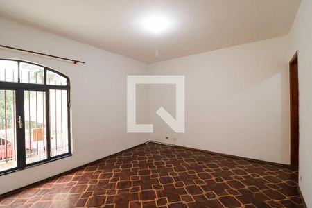 Sala de casa para alugar com 3 quartos, 148m² em Parque Sao Domingos, São Paulo