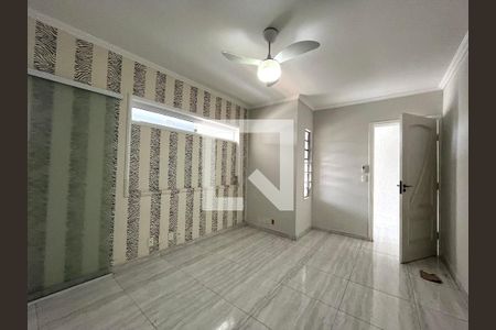 Suite 1 de casa para alugar com 3 quartos, 200m² em Vila Guarani (zona Sul), São Paulo