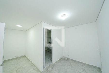 Suíte de casa para alugar com 2 quartos, 75m² em Jardim São Gabriel, São Paulo