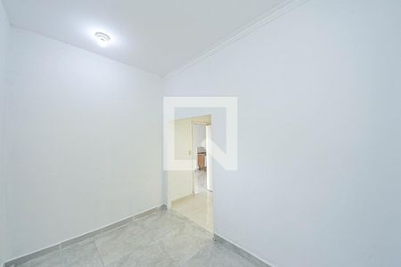 Quarto 1 de casa para alugar com 2 quartos, 75m² em Jardim São Gabriel, São Paulo