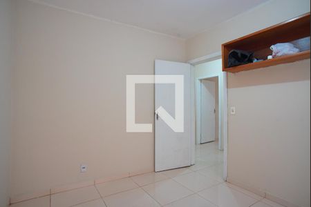 Quarto 1 de apartamento à venda com 2 quartos, 70m² em Navegantes, Porto Alegre