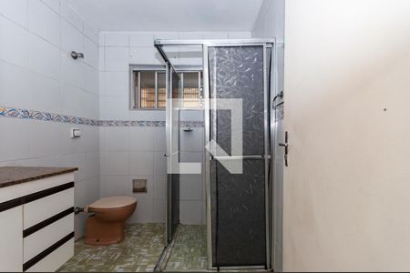 Banheiro de apartamento para alugar com 1 quarto, 52m² em Lapa de Baixo, São Paulo