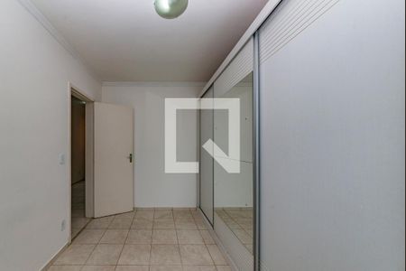 Quarto 1 de apartamento para alugar com 2 quartos, 45m² em Castelo, Belo Horizonte