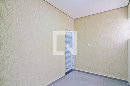 Sala/Quarto de casa para alugar com 1 quarto, 24m² em Vila Nina, São Paulo